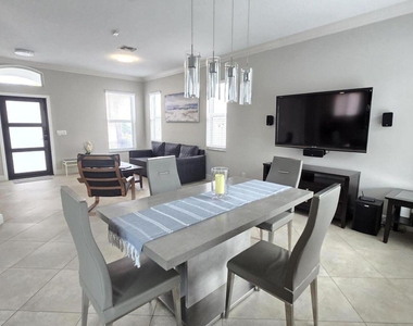 6878 Nw 33rd Street - Photo Thumbnail 4