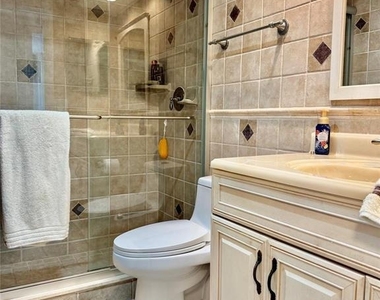 133 N Pompano Beach Boulevard - Photo Thumbnail 18