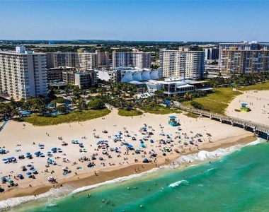 133 N Pompano Beach Boulevard - Photo Thumbnail 32