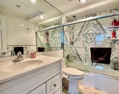 133 N Pompano Beach Boulevard - Photo Thumbnail 21