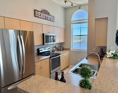 616 Clearwater Park Road - Photo Thumbnail 6