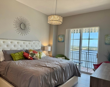 616 Clearwater Park Road - Photo Thumbnail 16