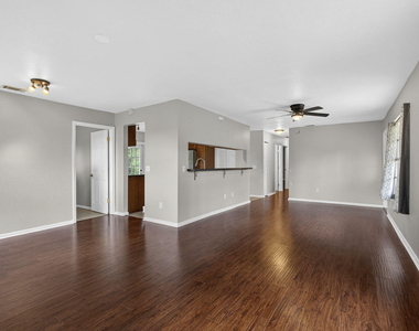 16932 Okeechobee Boulevard - Photo Thumbnail 16