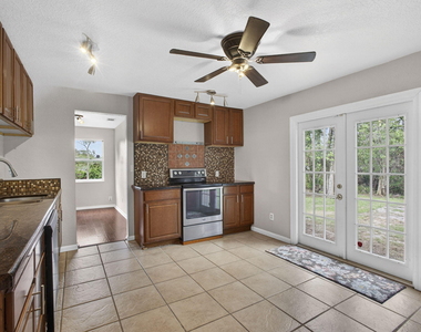 16932 Okeechobee Boulevard - Photo Thumbnail 21