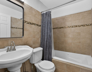 16932 Okeechobee Boulevard - Photo Thumbnail 40