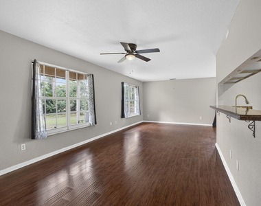 16932 Okeechobee Boulevard - Photo Thumbnail 15