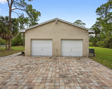 16932 Okeechobee Boulevard - Photo Thumbnail 9