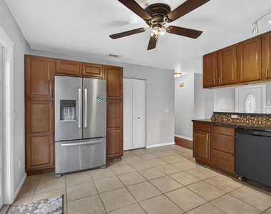 16932 Okeechobee Boulevard - Photo Thumbnail 26