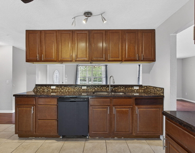 16932 Okeechobee Boulevard - Photo Thumbnail 25