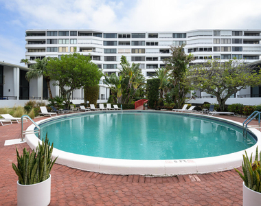 3589 S Ocean Boulevard - Photo Thumbnail 15