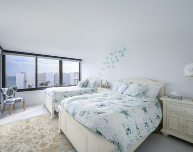 3589 S Ocean Boulevard - Photo Thumbnail 6