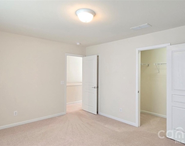 12051 Dunipace Court - Photo Thumbnail 30