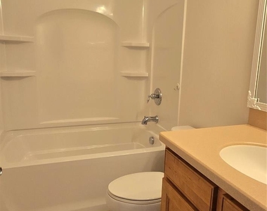 12051 Dunipace Court - Photo Thumbnail 26