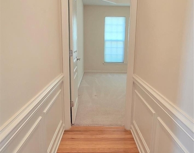 12051 Dunipace Court - Photo Thumbnail 17