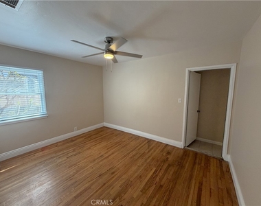 126 S Batavia - Photo Thumbnail 13
