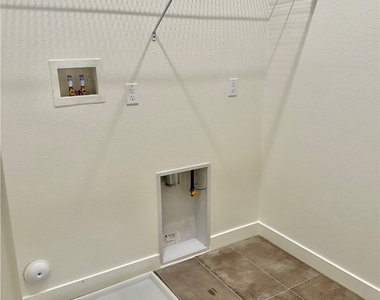 4231 S Hollyhock Paseo - Photo Thumbnail 15