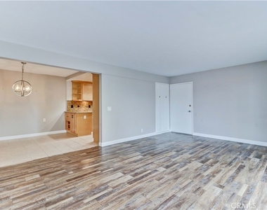 661 Avenida Sevilla - Photo Thumbnail 6