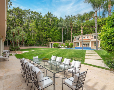 407 Robert Lane - Photo Thumbnail 33