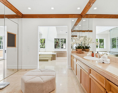 407 Robert Lane - Photo Thumbnail 23