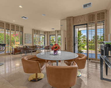 24 Columbia Drive - Photo Thumbnail 16