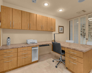 24 Columbia Drive - Photo Thumbnail 52