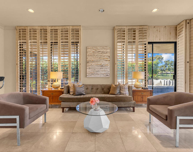24 Columbia Drive - Photo Thumbnail 17