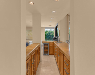 24 Columbia Drive - Photo Thumbnail 22