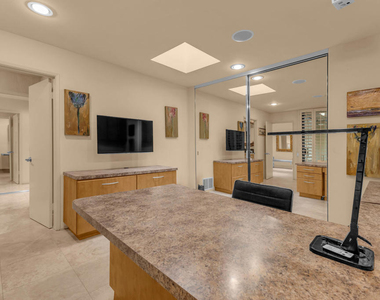 24 Columbia Drive - Photo Thumbnail 51