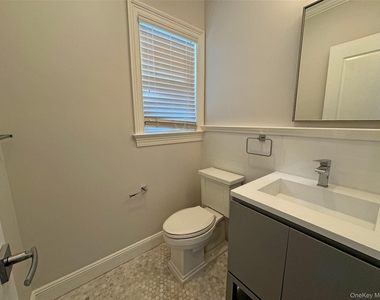 1019 Grove Street - Photo Thumbnail 19