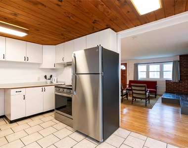 257 Mill Road - Photo Thumbnail 5