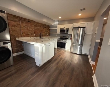 1 S. Hamilton Street - Photo Thumbnail 3