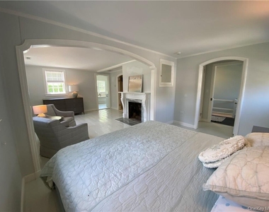333 Hook Road - Photo Thumbnail 12