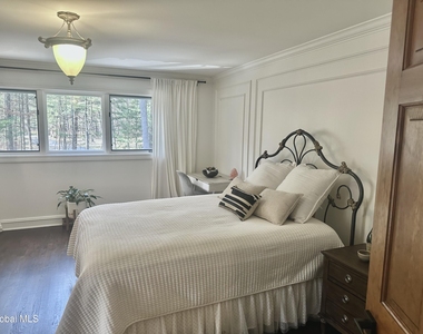 9 Oak Brook Boulevard - Photo Thumbnail 32