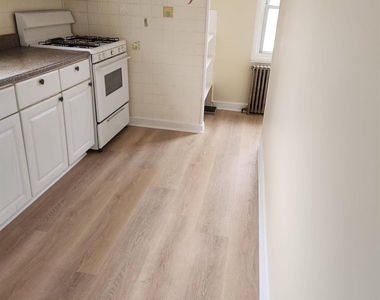 307 2nd Street - Photo Thumbnail 5