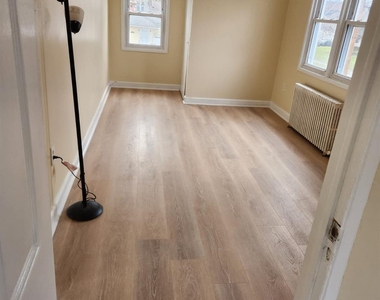 307 2nd Street - Photo Thumbnail 2