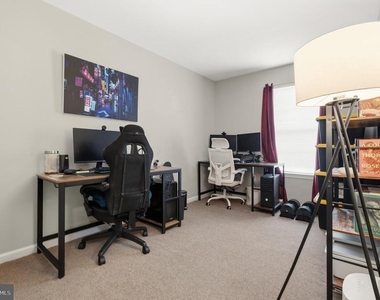 12219 Stevenson Court - Photo Thumbnail 15