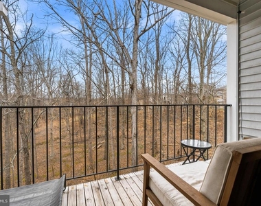 12219 Stevenson Court - Photo Thumbnail 18