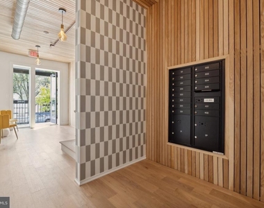 901 King Street - Photo Thumbnail 15