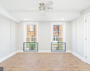 2304 N 9th Street - Photo Thumbnail 17