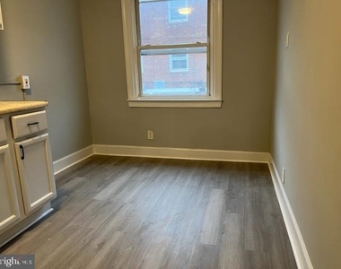 6329 Gardenia Street - Photo Thumbnail 2