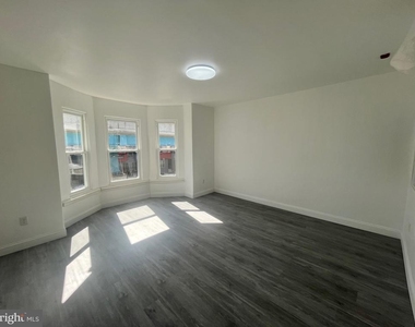 6021 Market Street - Photo Thumbnail 8