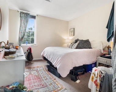 321 N Front Street - Photo Thumbnail 8