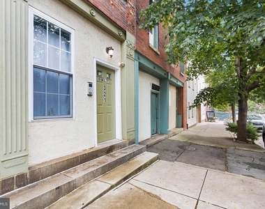 321 N Front Street - Photo Thumbnail 14