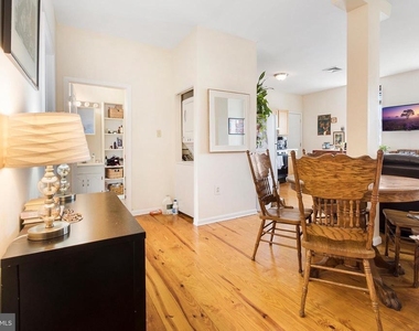 321 N Front Street - Photo Thumbnail 3
