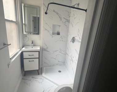 112 E Huntingdon Street - Photo Thumbnail 5