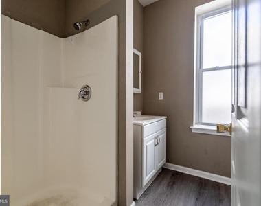 1706 N Willington Street - Photo Thumbnail 33