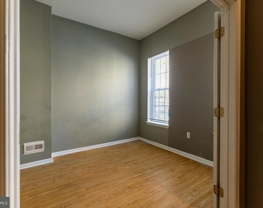 1706 N Willington Street - Photo Thumbnail 3