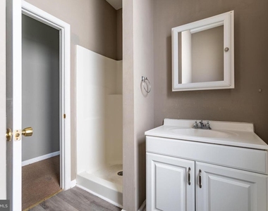 1706 N Willington Street - Photo Thumbnail 30