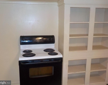 26 Walnut Street - Photo Thumbnail 10