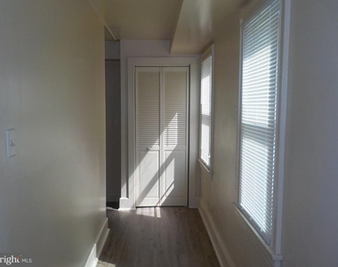26 Walnut Street - Photo Thumbnail 8